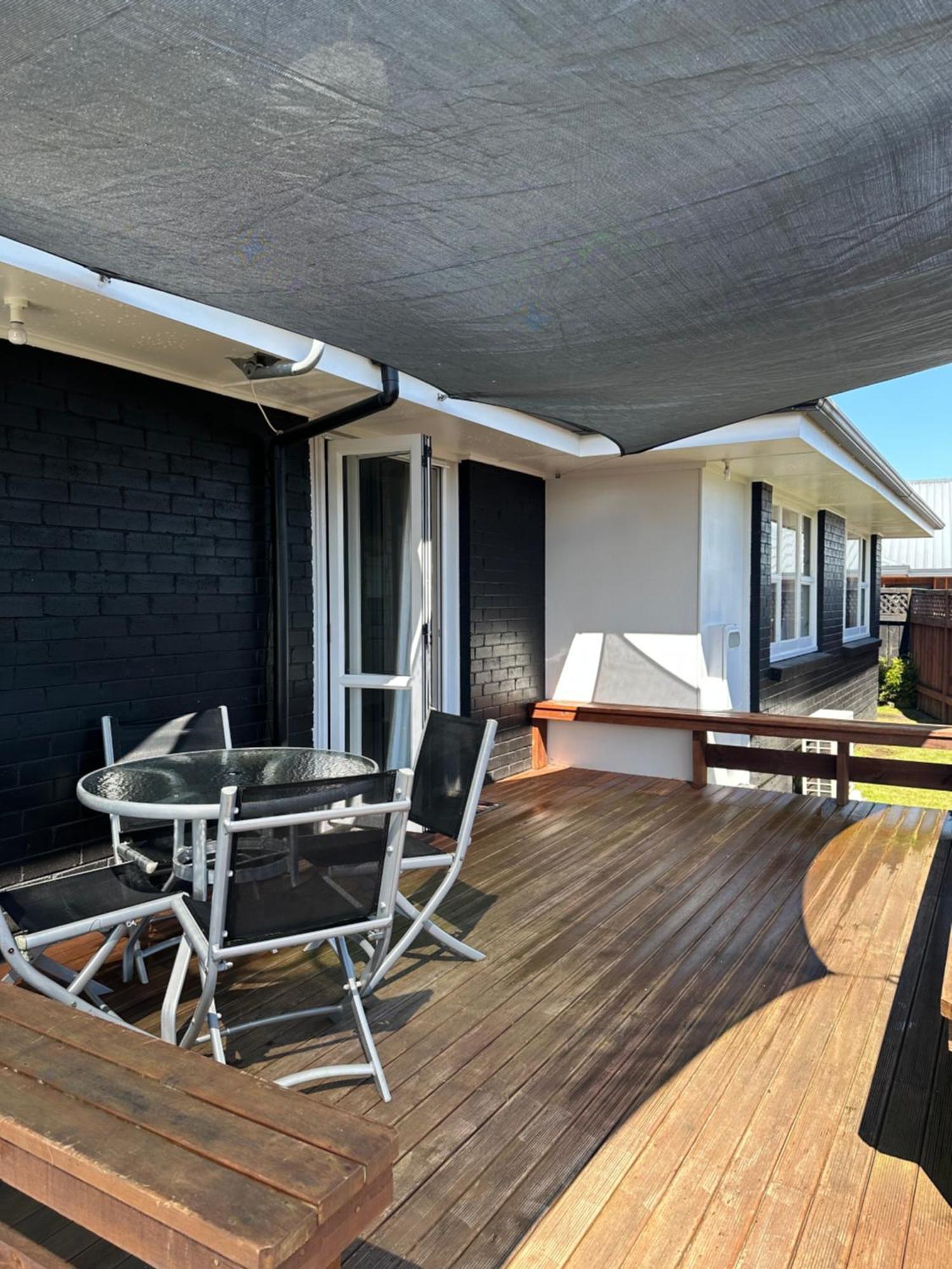 Hilltop Cottage Taupo Exterior photo